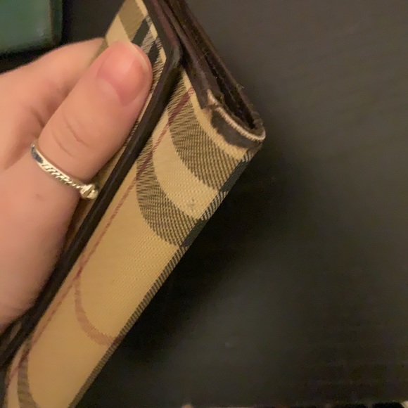 Burberry wallet - Picture 3 of 8